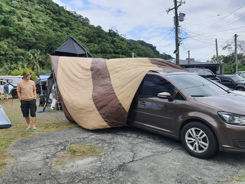 臺東金崙｜椰璽溫泉／金崙溫泉車宿的現場景觀與露營車住宿環境